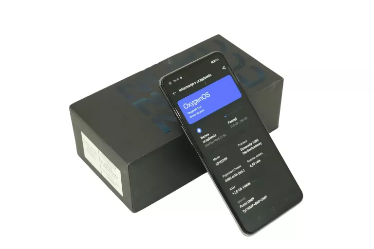 TELEFON ONEPLUS NORD 2T 5G