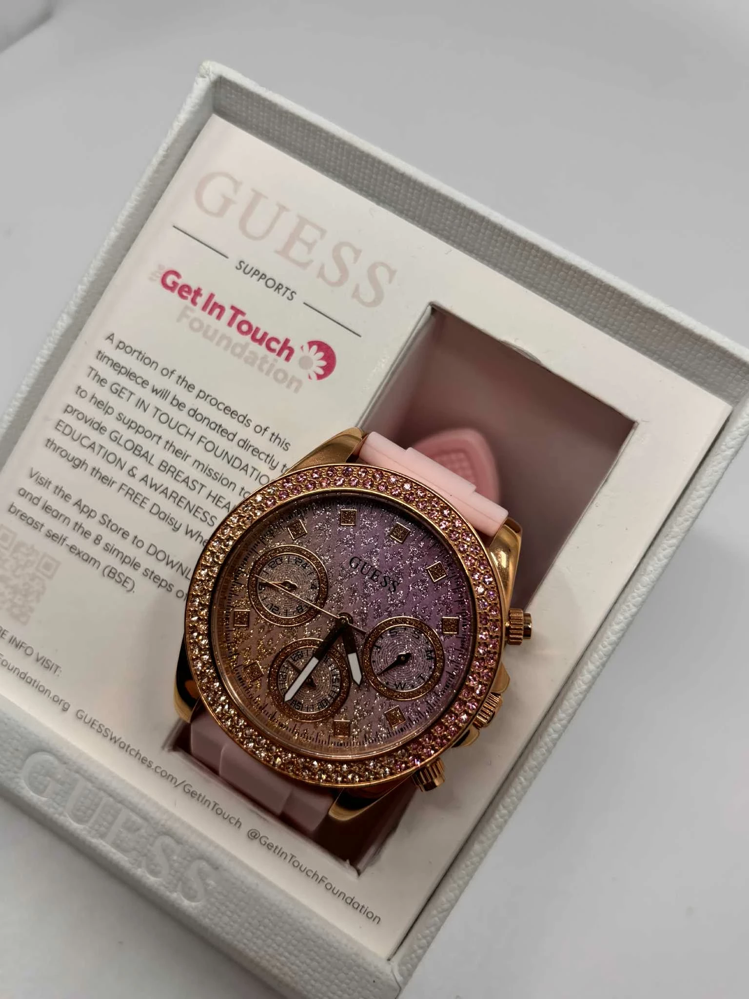 zegarek-guess-gw0032l4-material-paska-129219-225910