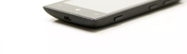 telefon-nokia-520-512mb8gb-czarny-kod-producenta-lumia-520