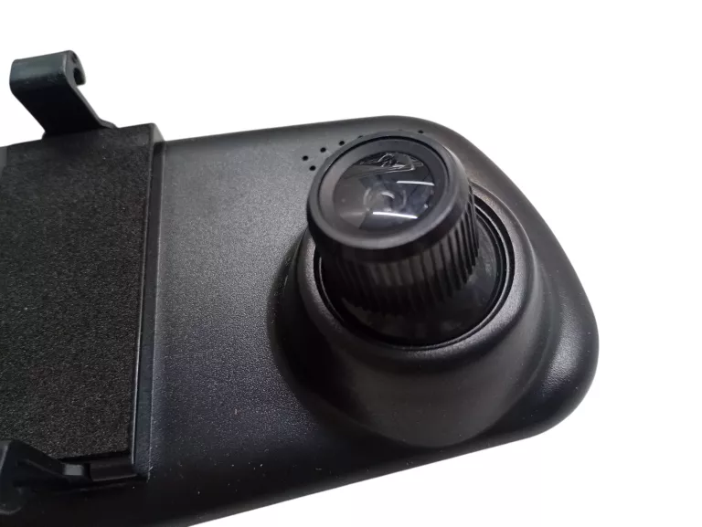 kamera-samochodowa-full-hd-model-dv4