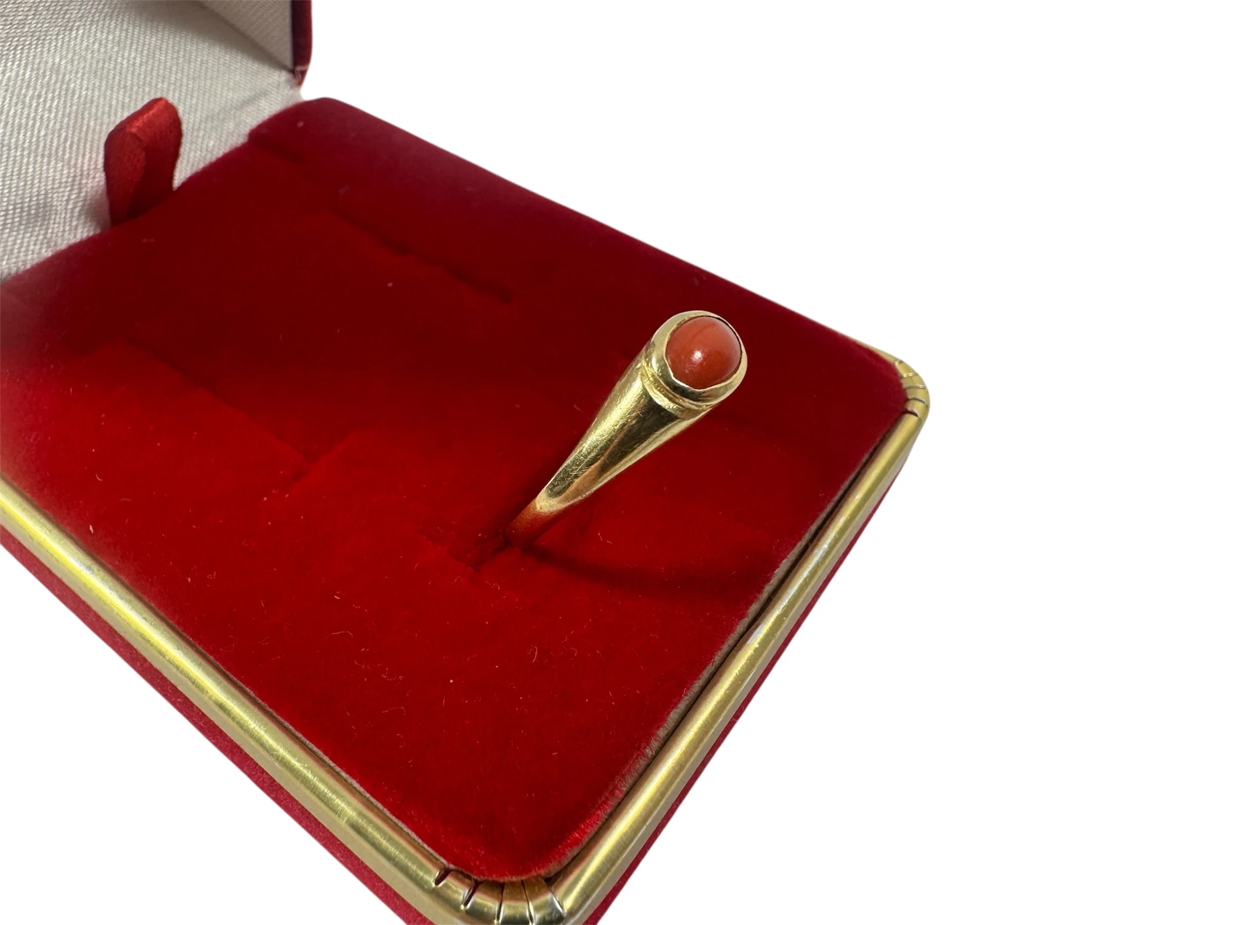 zloty-pierscionek-z-koralem-proby-585-207g-16-rodzaj-2205-2