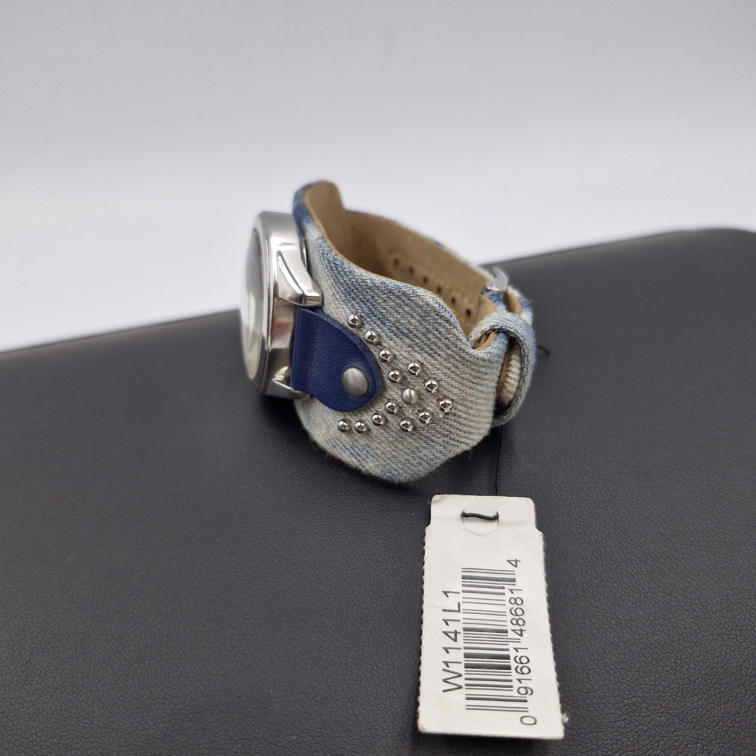 zegarek-guess-w1141l1-mechanizm-18738-1