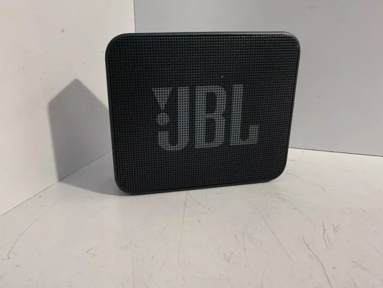 GŁOŚNIK PRZENOŚNY JBL GO ESSENTIAL