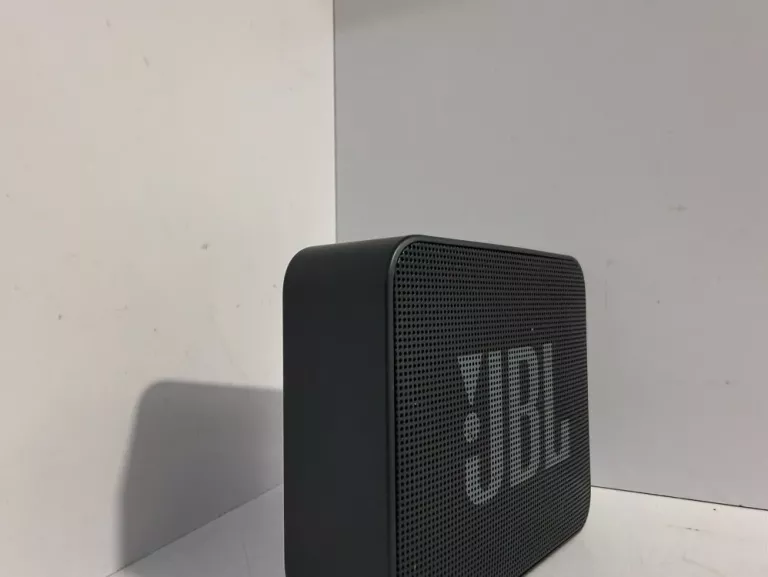 GŁOŚNIK PRZENOŚNY JBL GO ESSENTIAL