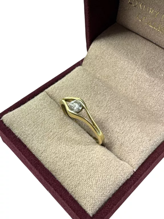 ZŁOTY PIERŚCIONEK Z POJEDYŃCZĄ CYRKONIĄ 585 R:16 W:1,71G