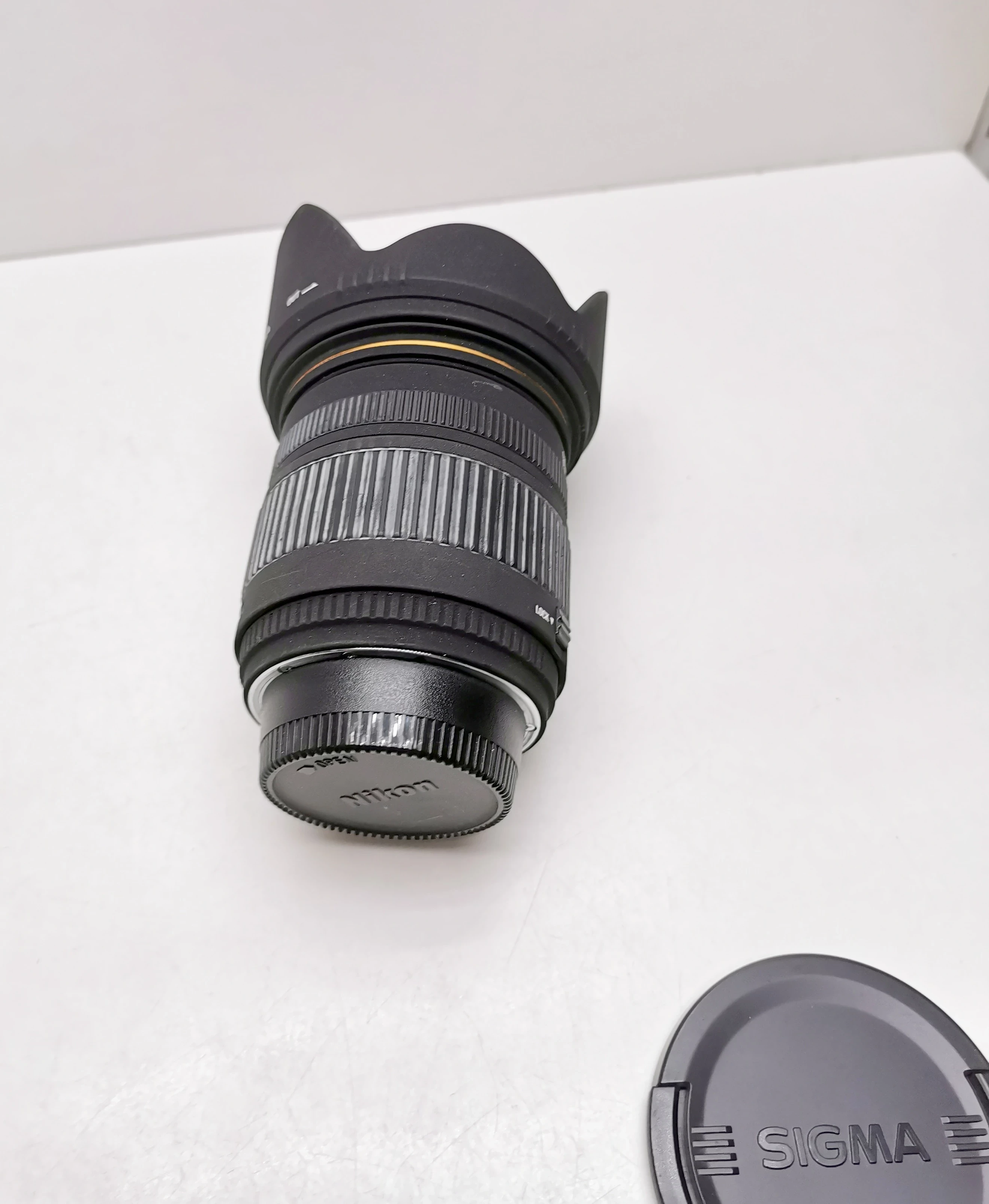 obiektyw-sigma-18-50mm-128-ex-d-przyslona-207058-229246