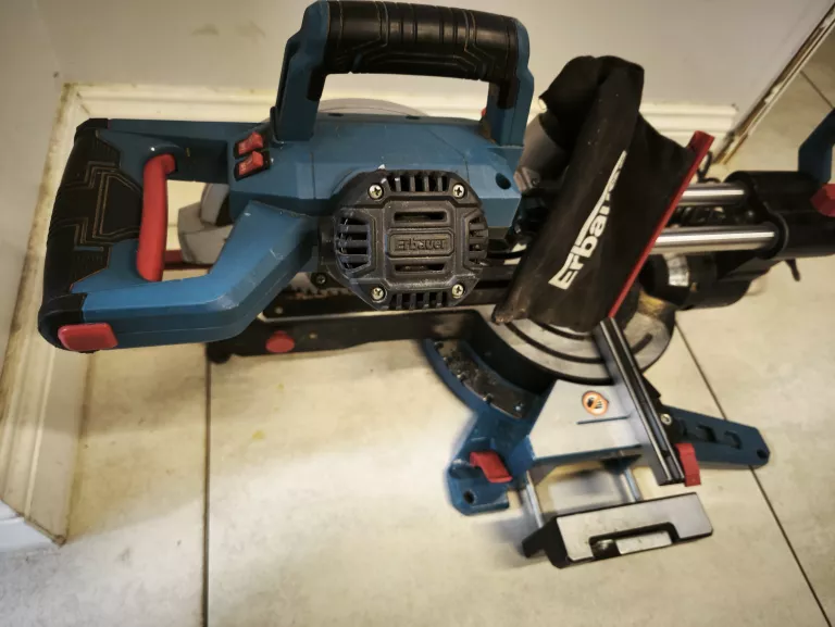 UKOŚNICA Z POSUWEM ERBAUER 1800 W 254 MM PIŁA UKOSOWA