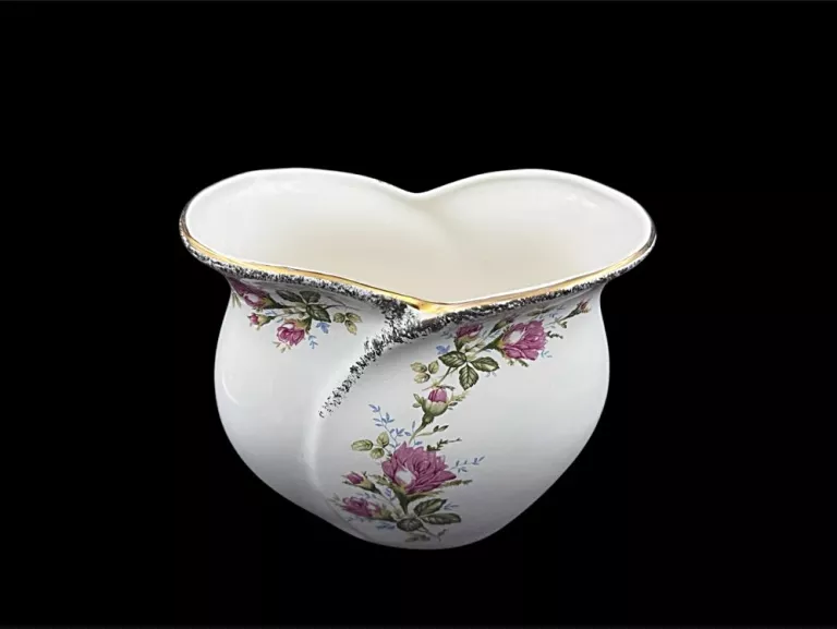 WAZON PORCELANOWY  CHODZIEŻ 23 CM