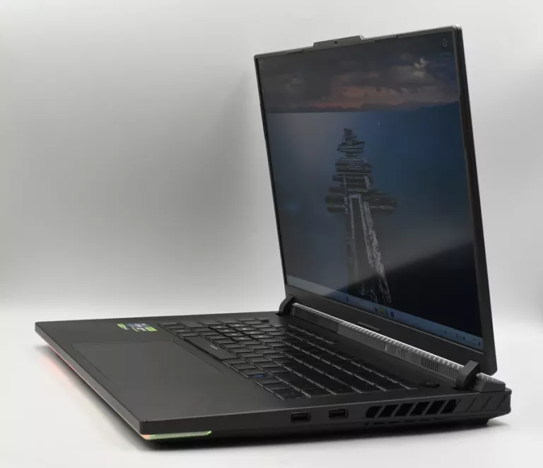 LAPTOP ASUS ROG STRIX G16 I7-13650HX 16G 512G RTX4050 2K 240HZ