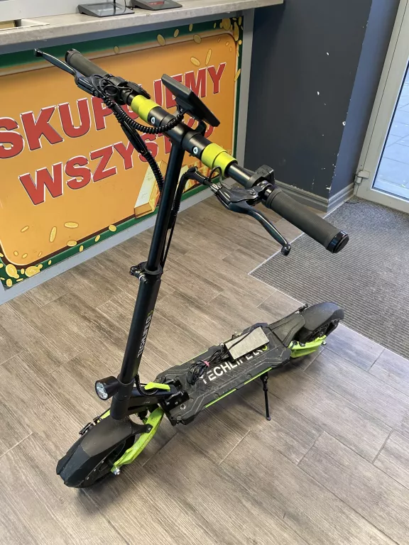 hulajnoga-elektryczna-techlife-q3-osiedle-teatralne-3u15-krakow