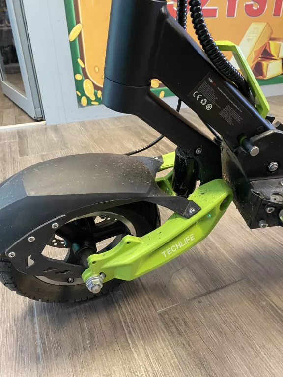 hulajnoga-elektryczna-techlife-q3-moc-silnika-80000