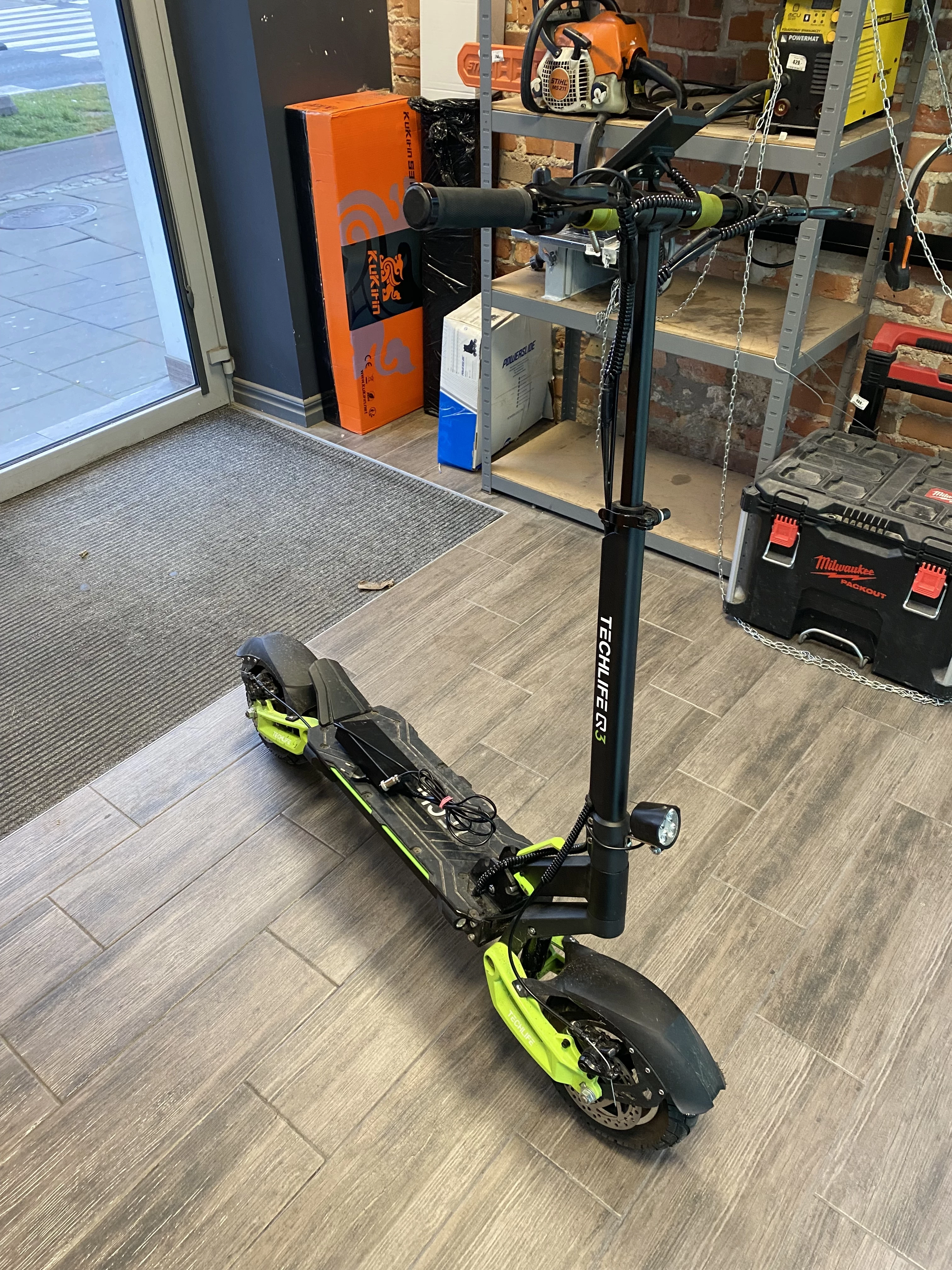 hulajnoga-elektryczna-techlife-q3-ean-gtin-5906109601412