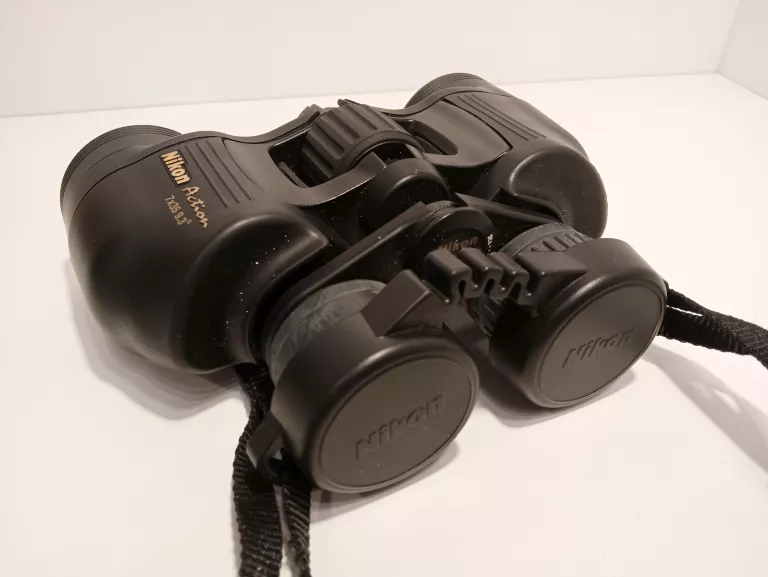 lornetka-nikon-action-ex-7x35-cf-stan-11323-2