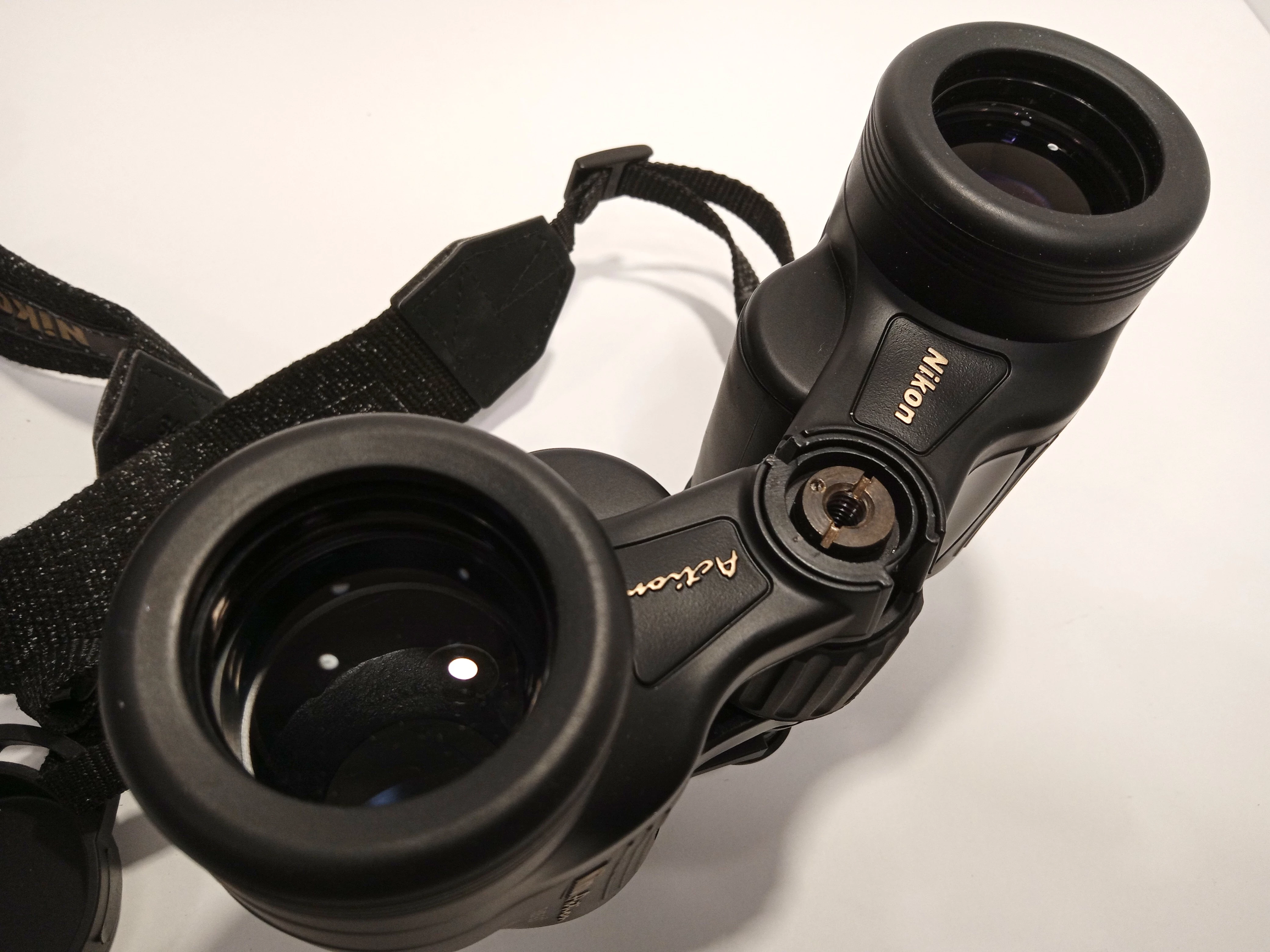 lornetka-nikon-action-ex-7x35-cf-kod-producenta-baa660aa