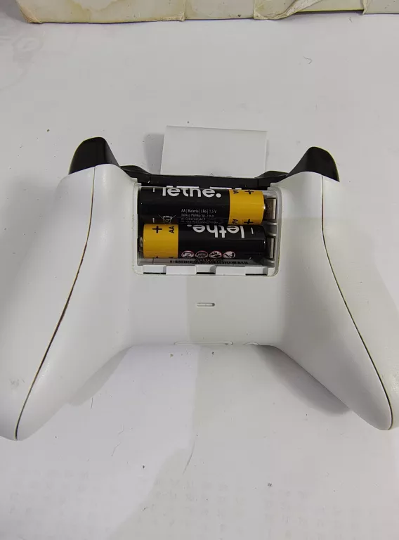 KONSOLA XBOX ONE S 1TB