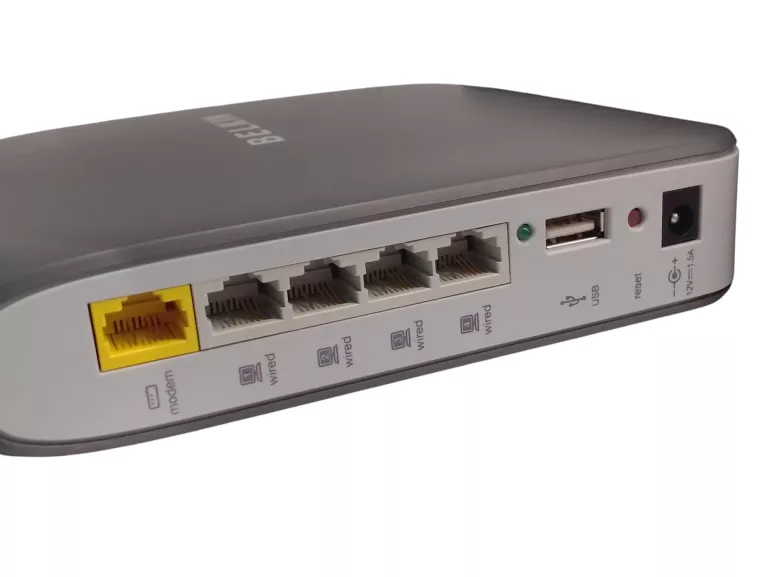 ROUTER BELKIN PLAY N600