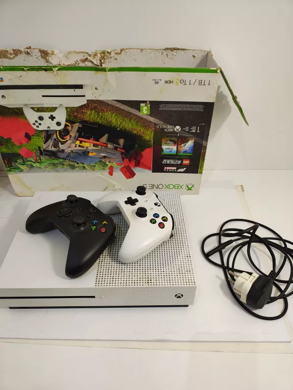 KONSOLA XBOX ONE S 1TB
