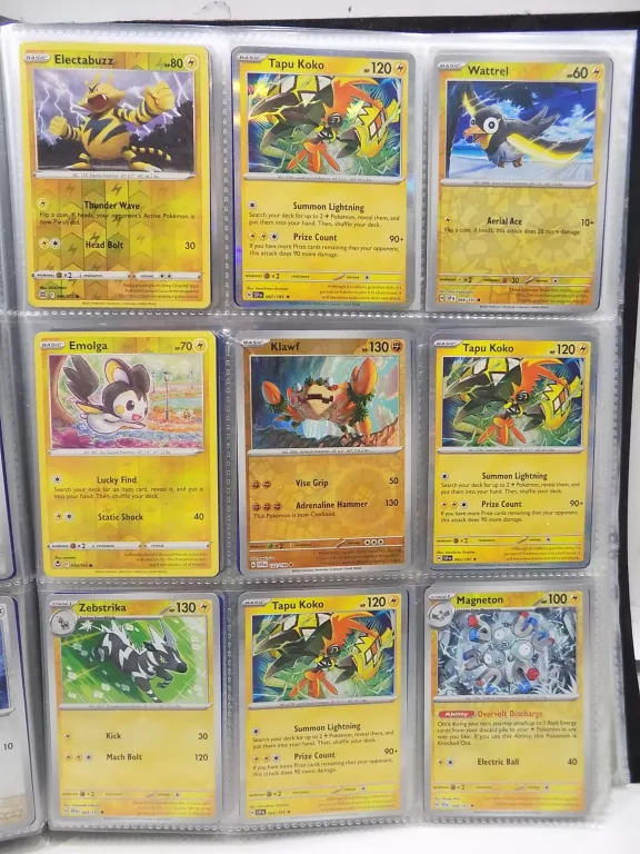 klaser-pokemonow-okolo-250-kart-pokemon-system-247169-650321