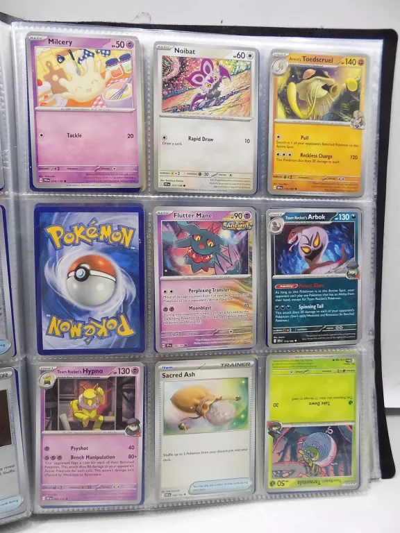 klaser-pokemonow-okolo-250-kart-pokemon-wyzwolenia-28-ozimek