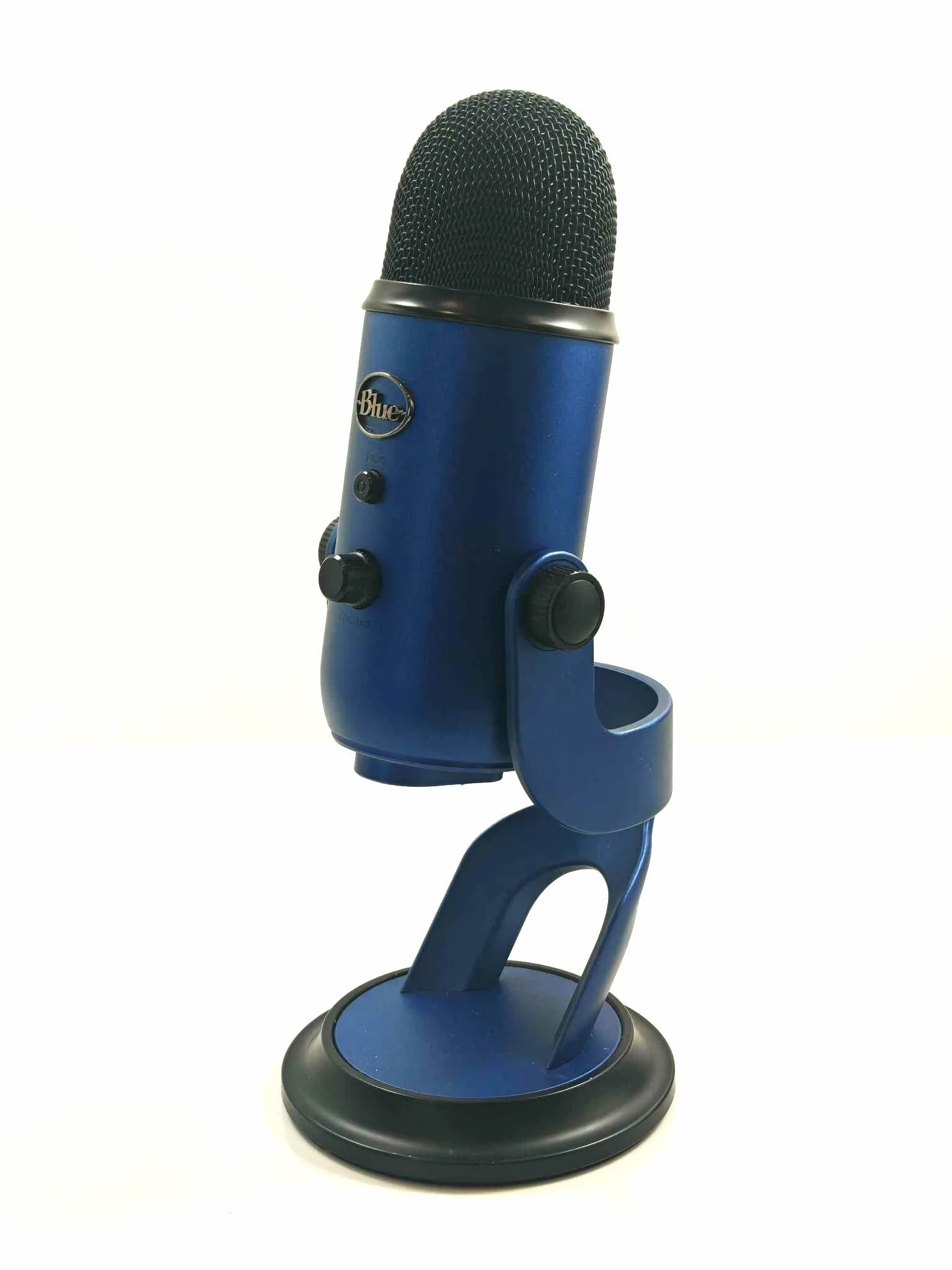 mikrofon-pojemnosciowy-studyjny-blue-yeti-kod-producenta-988-000232