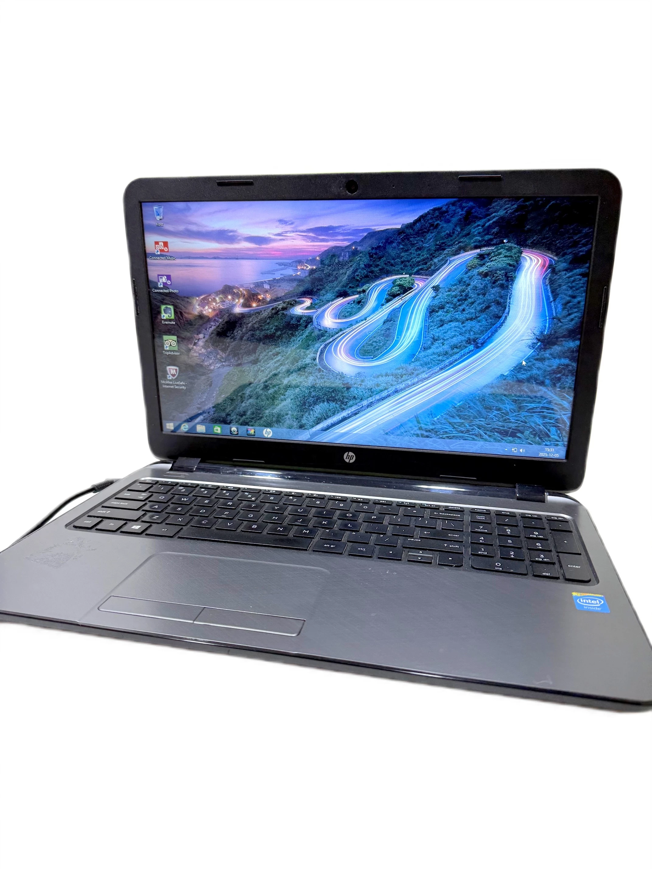 laptop-hp-rtl8723be1t1r-17cali-4ram-500-hdd-rozdzielczosc-px-4474-211457