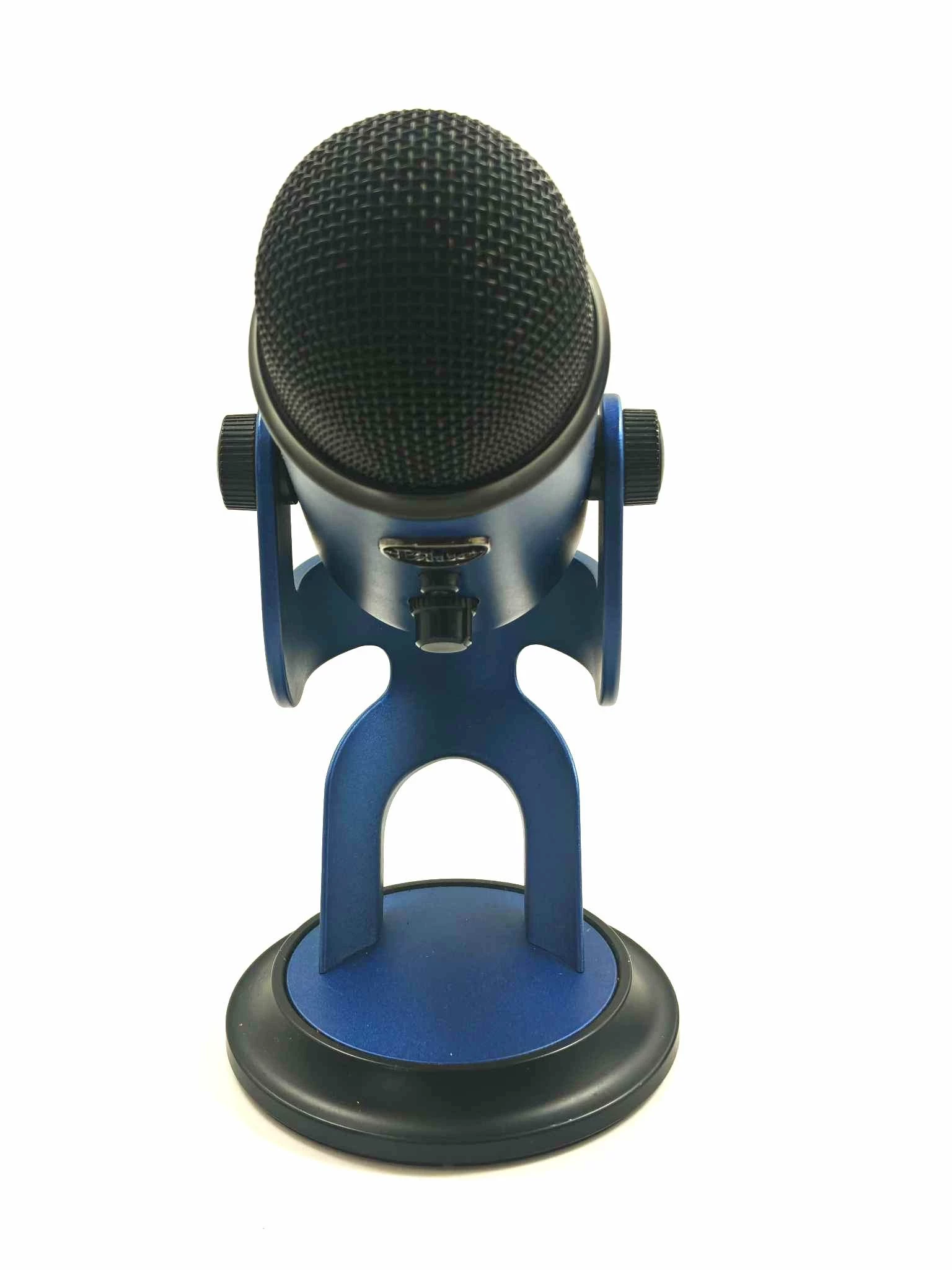 mikrofon-pojemnosciowy-studyjny-blue-yeti-ean-gtin-5099206084087