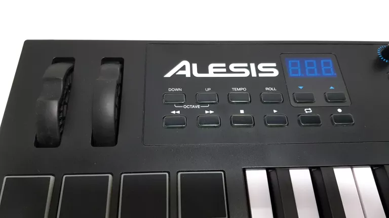 alesis-vi25-kontroler-midi-stan-11323-2