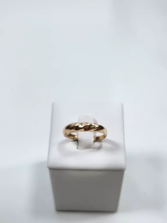 ZŁOTY PIERŚCIONEK DIAMENTOWANY 583 R12 2,50G