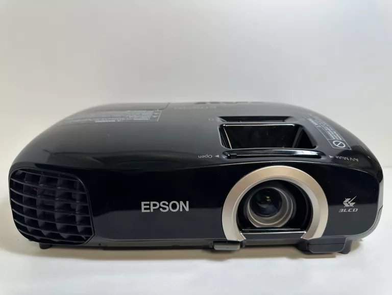 projektor-epson-eh-tw5200-wartookazja-gdanska-8a-tczew