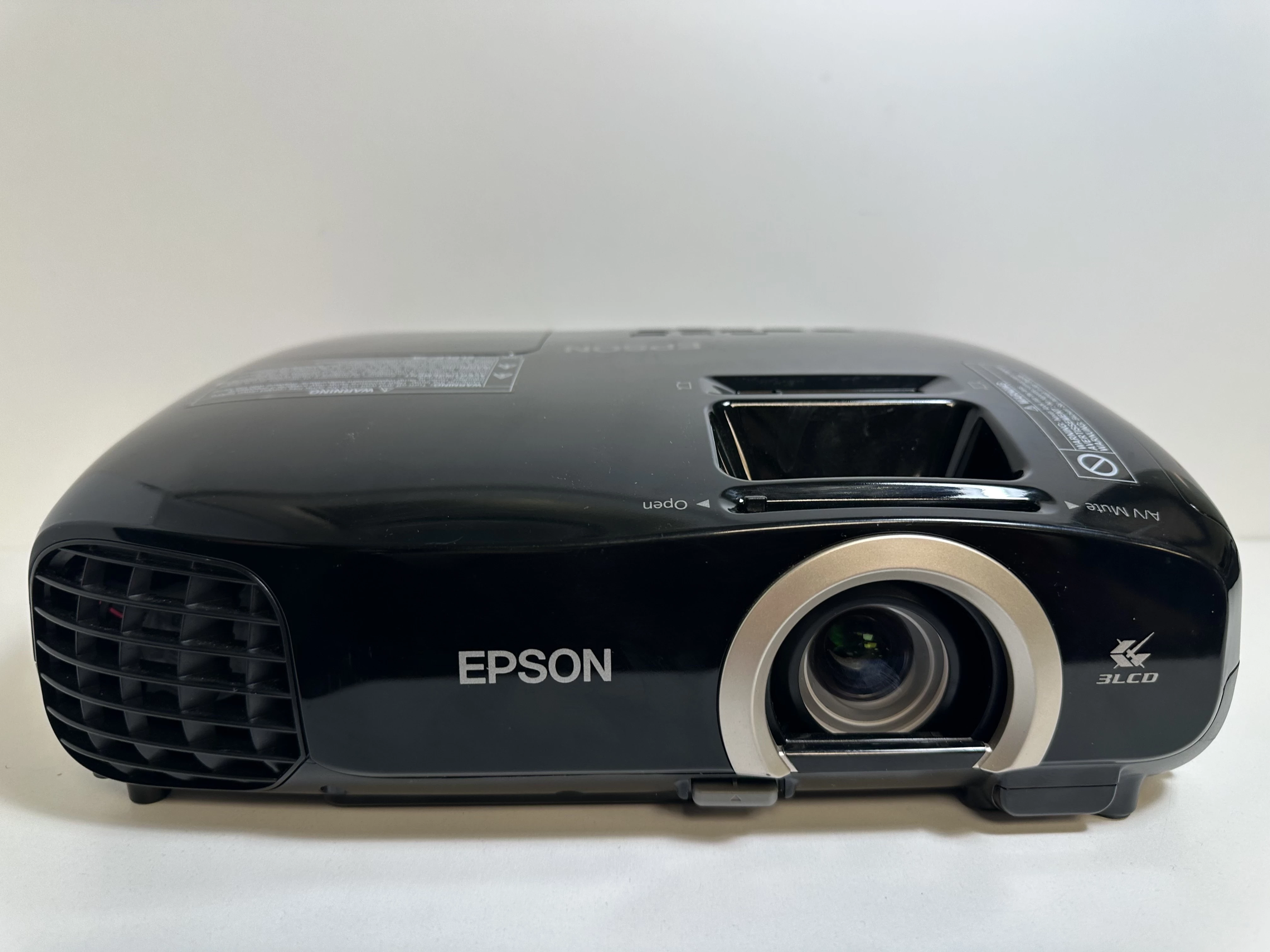 projektor-epson-eh-tw5200-wartookazja-gdanska-8a-tczew