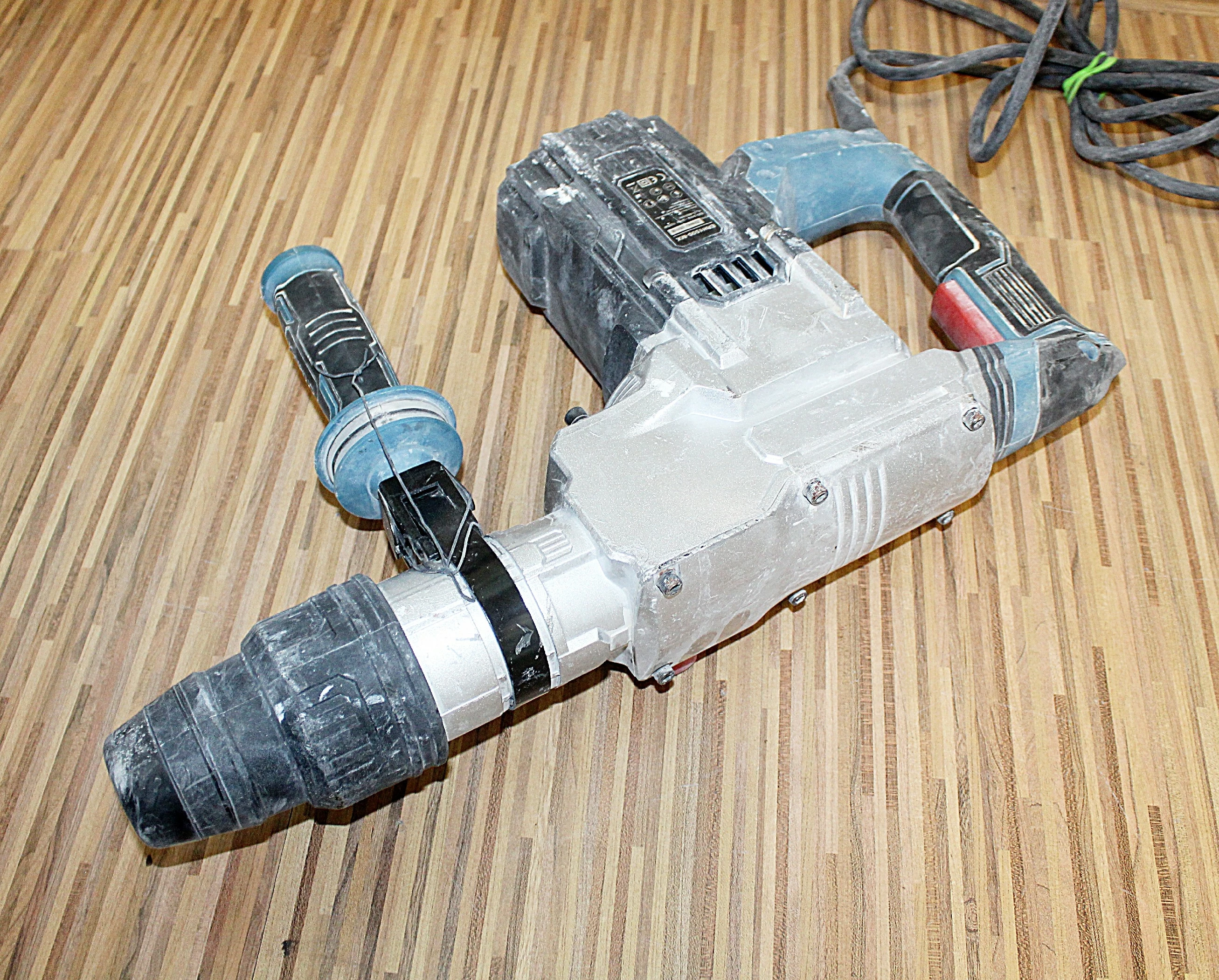 mlotowiertarka-mlot-udarowy-erbauer-erh1500-mx-sds-1500w-kod-producenta-erh1500-mx