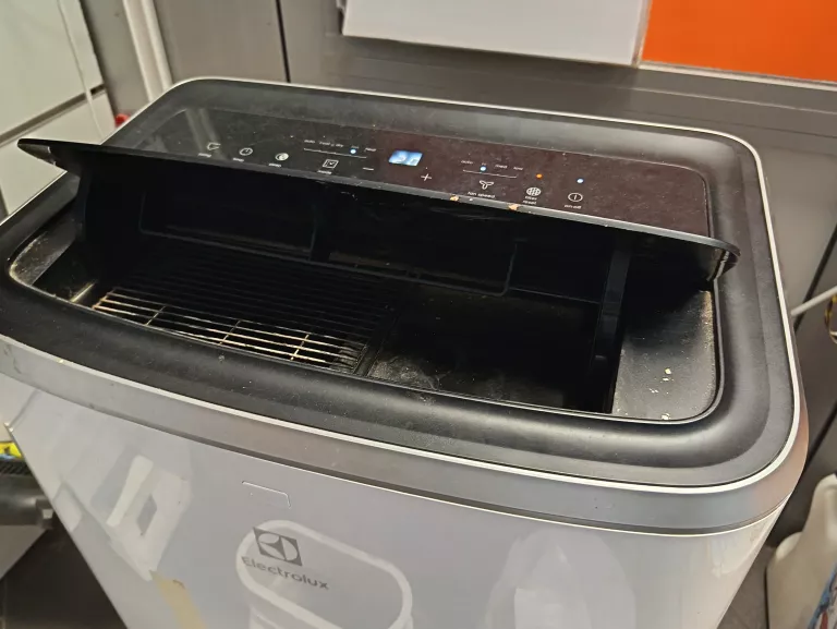 klimatyzator-przenosny-electrolux-chillflex-pro-3400-w-exp34u338hw-kolor-dominujacy-129357-2