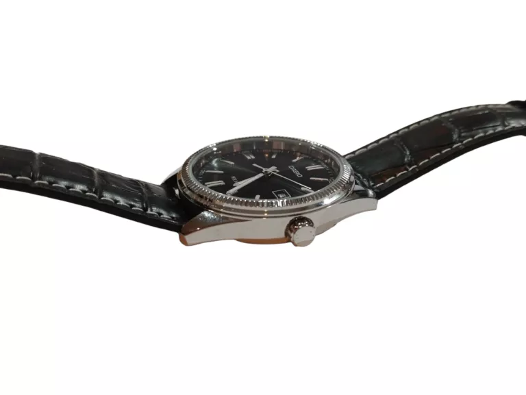 ZEGAREK CASIO 1302P