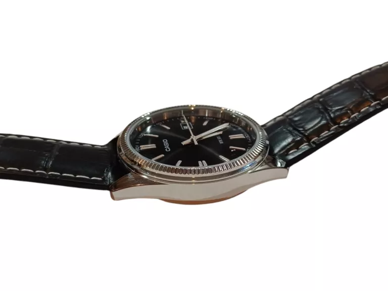 ZEGAREK CASIO 1302P