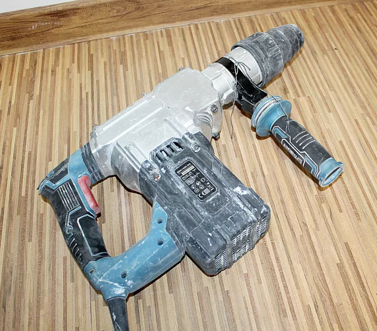 mlotowiertarka-mlot-udarowy-erbauer-erh1500-mx-sds-1500w-typ-uchwytu-128474-2