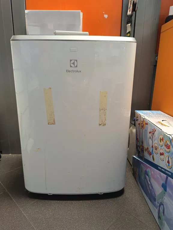 klimatyzator-przenosny-electrolux-chillflex-pro-3400-w-exp34u338hw-armii-krajowej-12-pyskowice