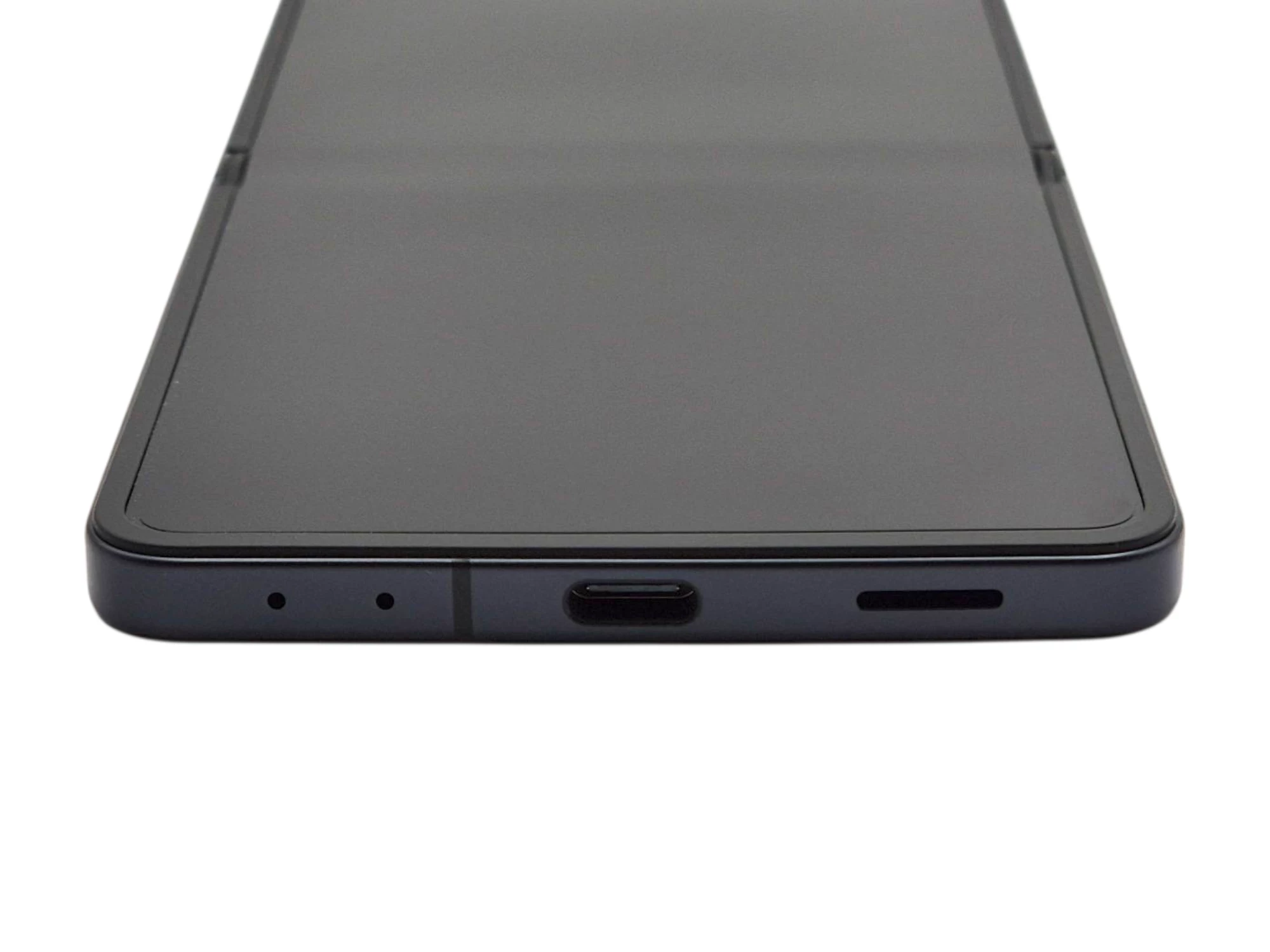 telefon-samsung-galaxy-z-flip-7-5g-12256gb-69-120hz-czarny-gw-122027-pamiec-ram-202865-324301