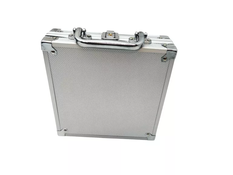 ZESTAW DO POKERA GO ACTIVE WALIZKA 100 ŻETONÓW