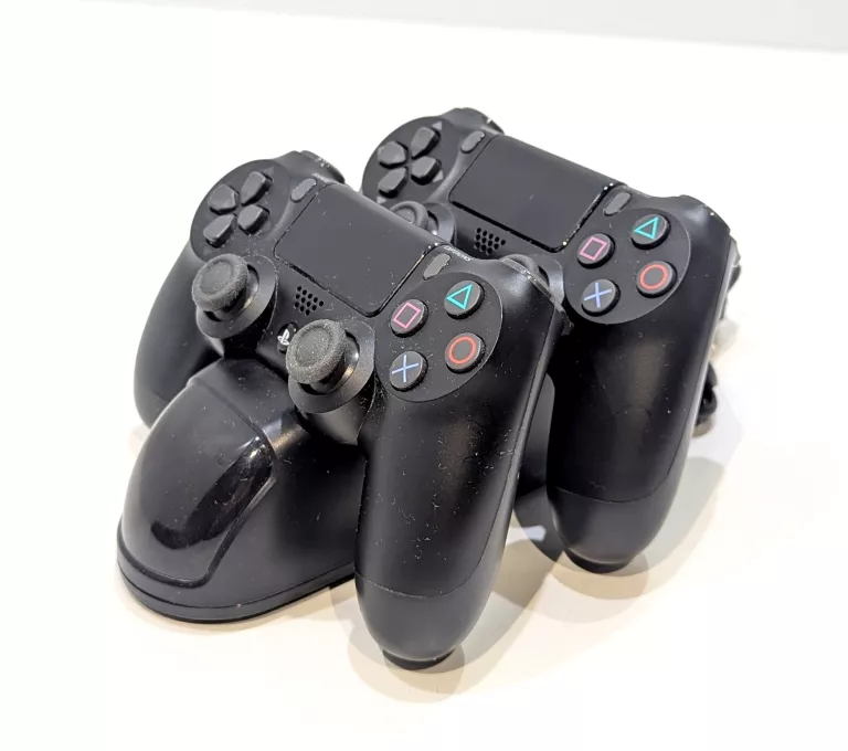 KONSOLA SONY PLAYSTATION 4 PS4 SLIM 1TB PAD CUH-2216B