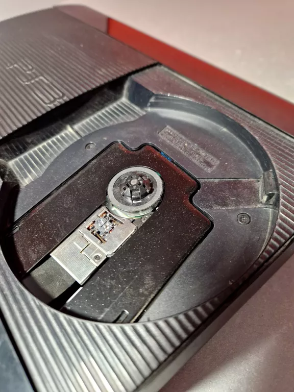 konsola-ps-3-super-slim-500gb-cech-4004c-pad-zamiennik-wersja-konsoli-3306-21