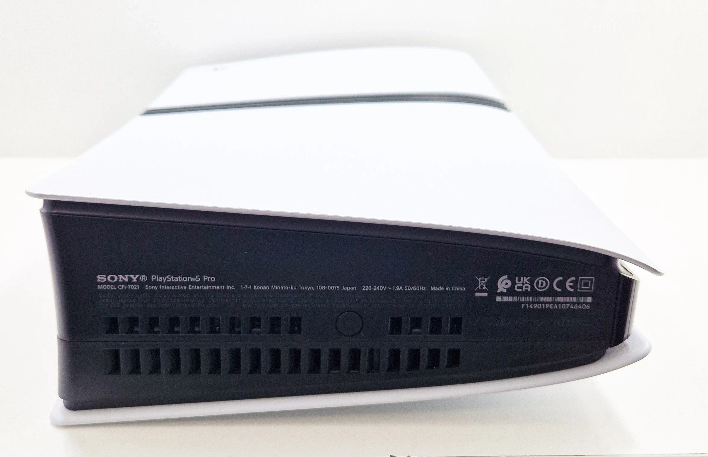 konsola-sony-playstation-pro-5-cfi-7021-2tb-product-id-99361666-0356-41f4-b079-35bca6578261