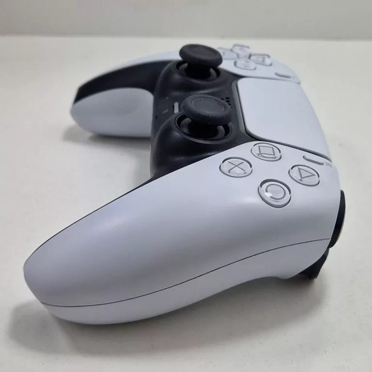 KONSOLA SONY PLAYSTATION PRO 5 CFI-7021 2TB