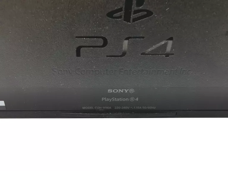 KONSOLA PS4 + 2 PADY + GRY