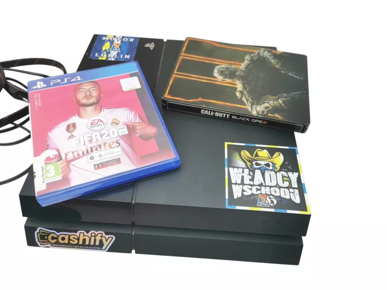 KONSOLA PS4 + 2 PADY + GRY
