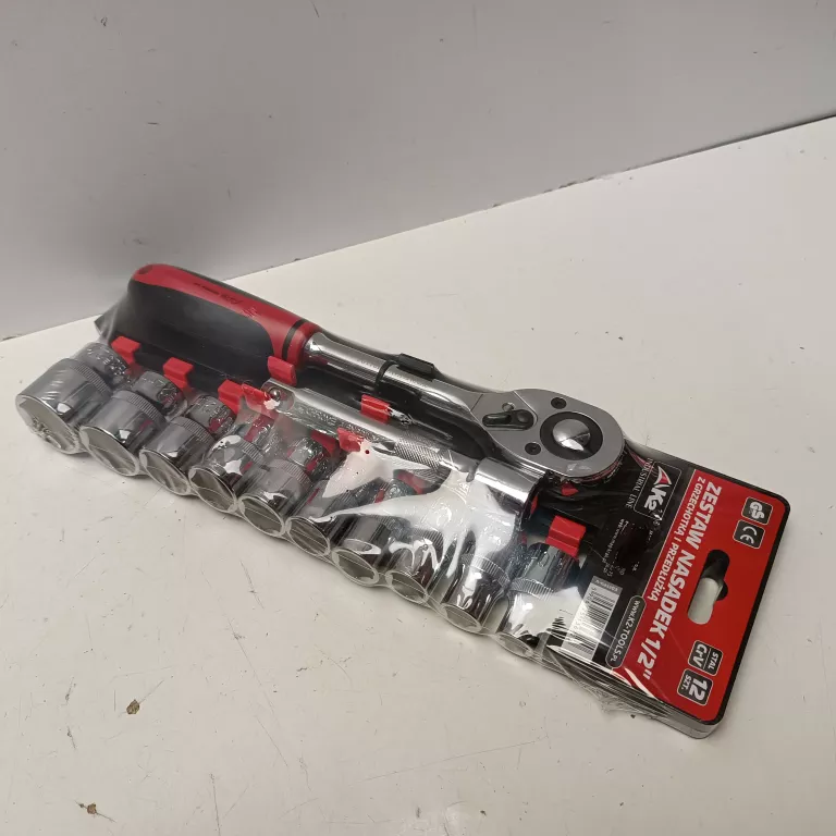 ZESTAW 1/2" NASADKI + GRZECHOTKA 12SZT. K2