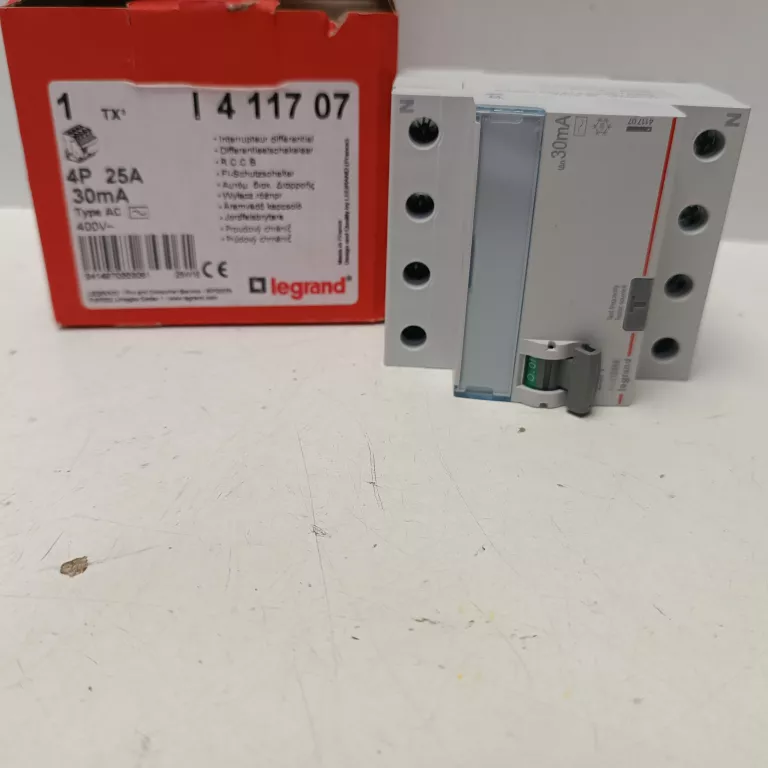 LEGRAND WYŁĄCZNIK RÓŻNICOWOPRĄDOWY 4P 25A 411707