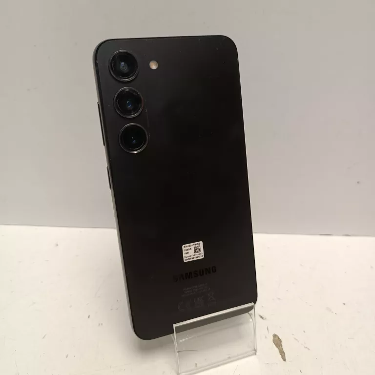 telefon-samsung-galaxy-s23-8256gb-przekatna-ekranu-610