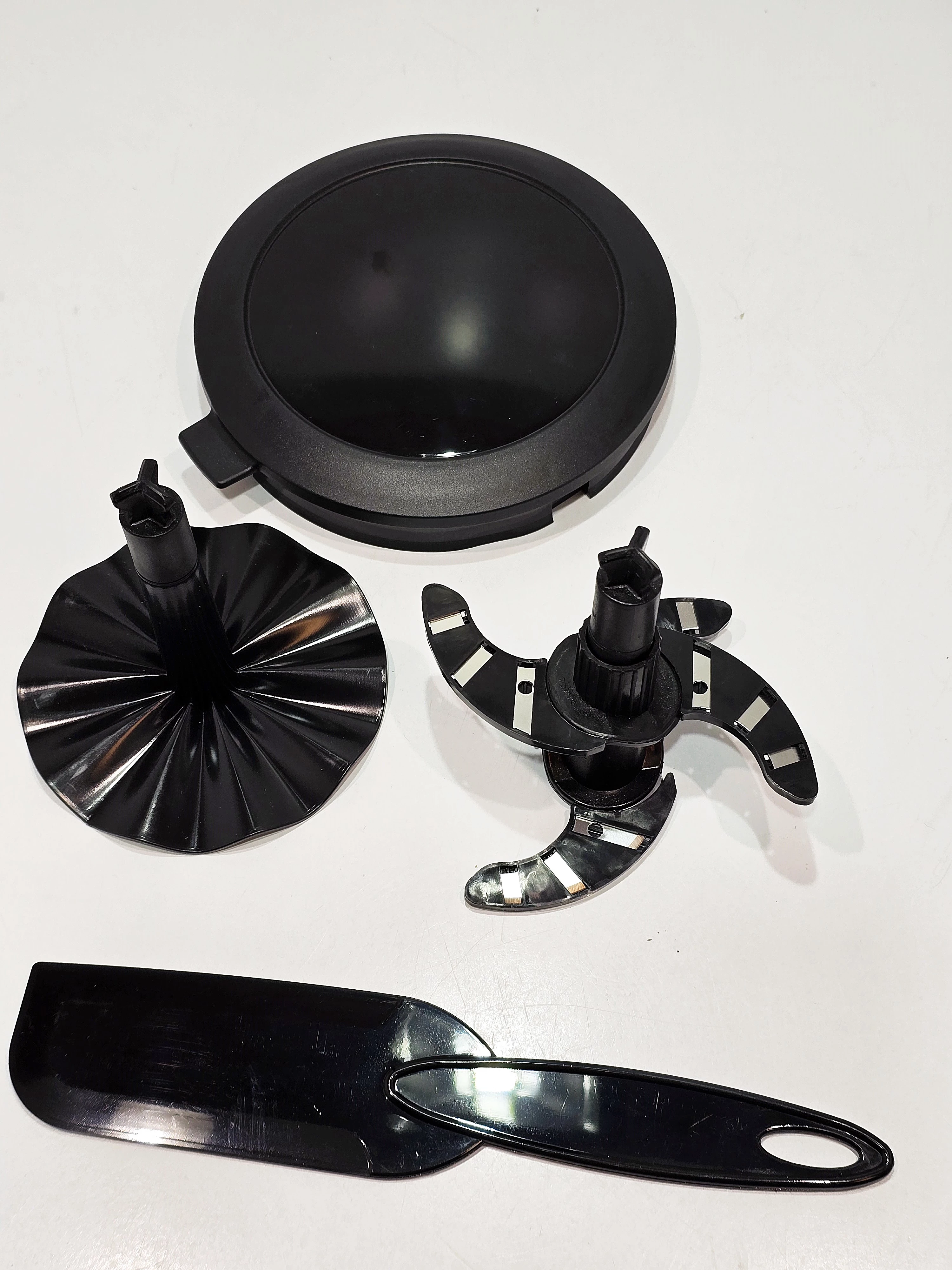 bezprzewodowy-rozdrabniacz-caso-chop-go-zasilanie-209202-1769317