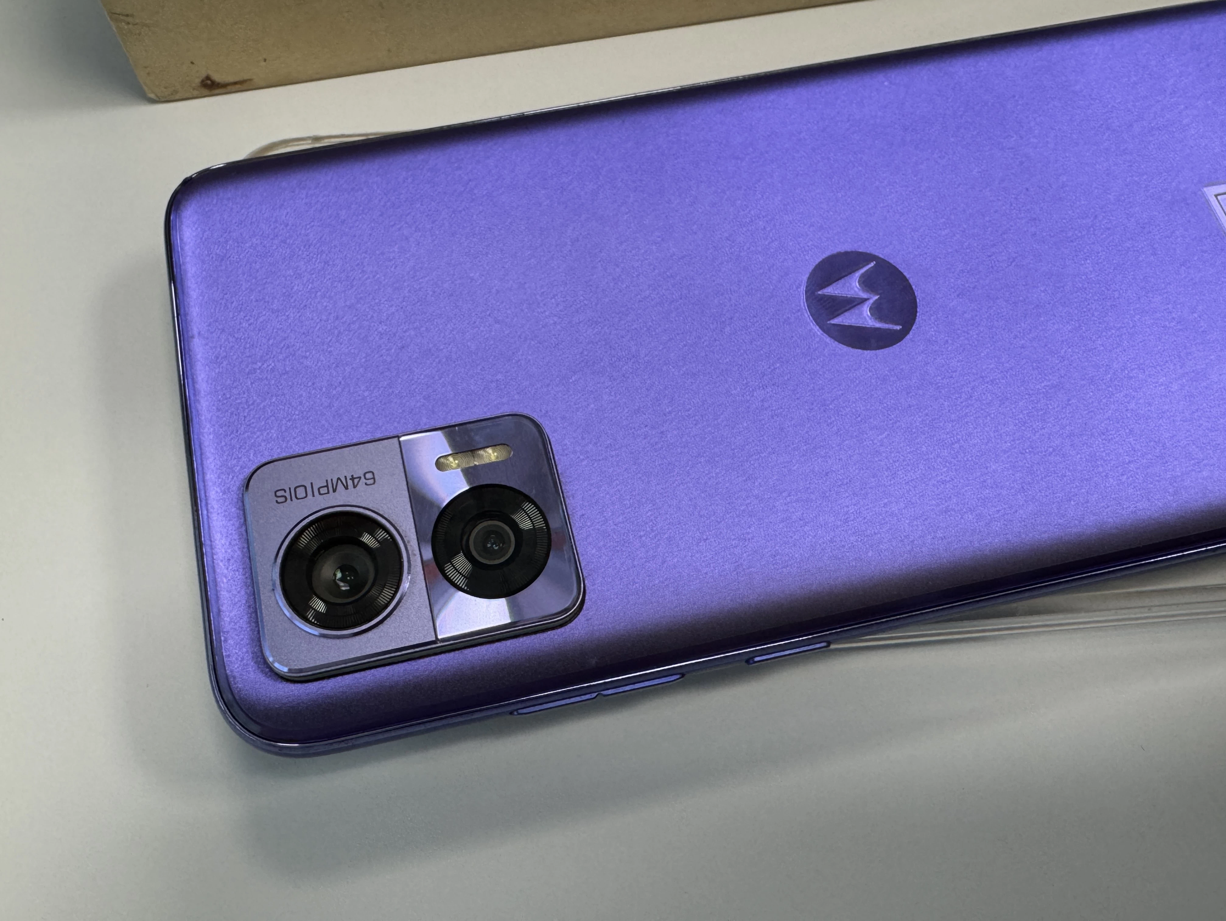 telefon-motorola-moto-edge-30-neo-kod-producenta-pav00062pl