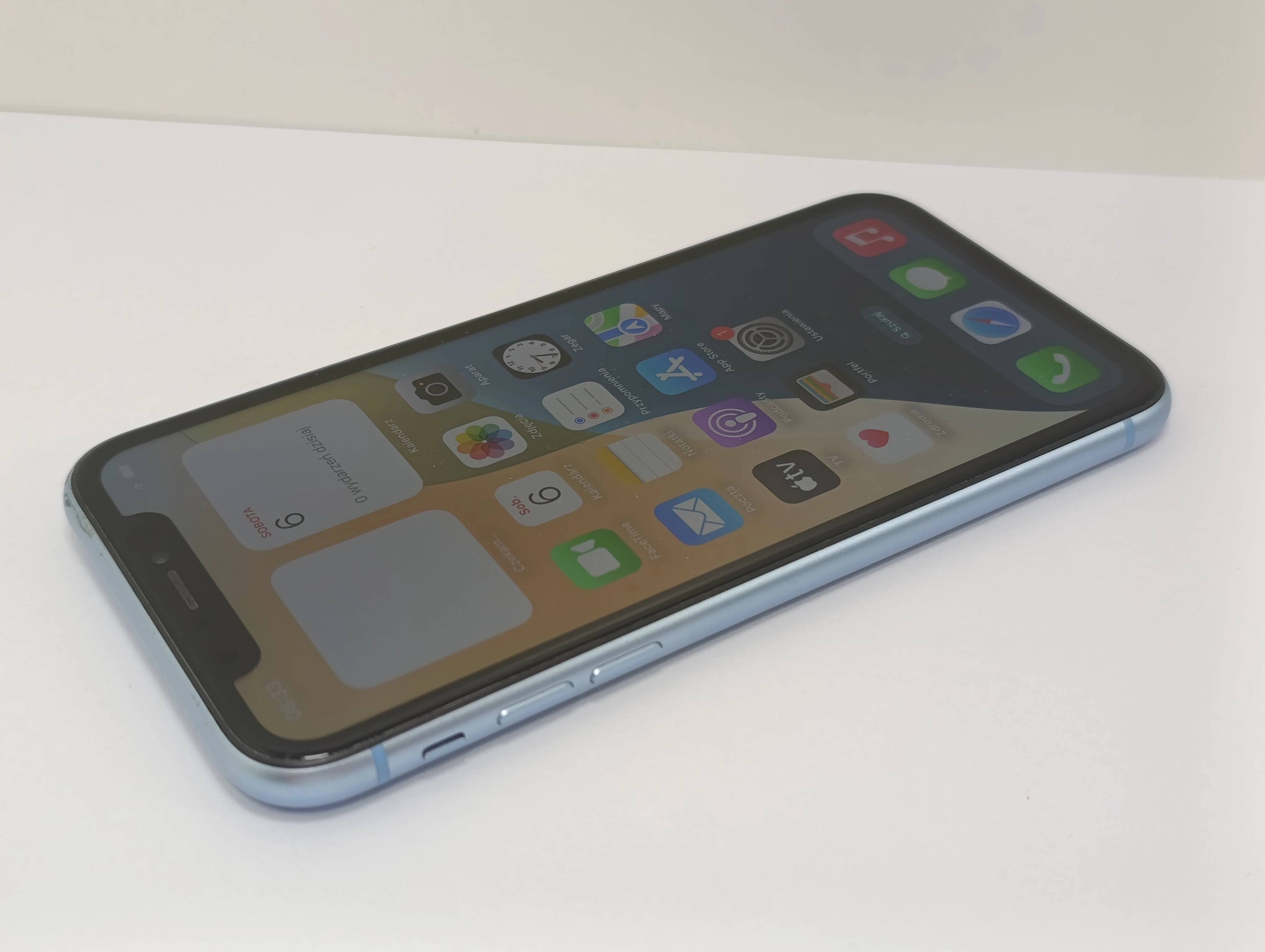 telefon-iphone-xr-typ-202685-212929